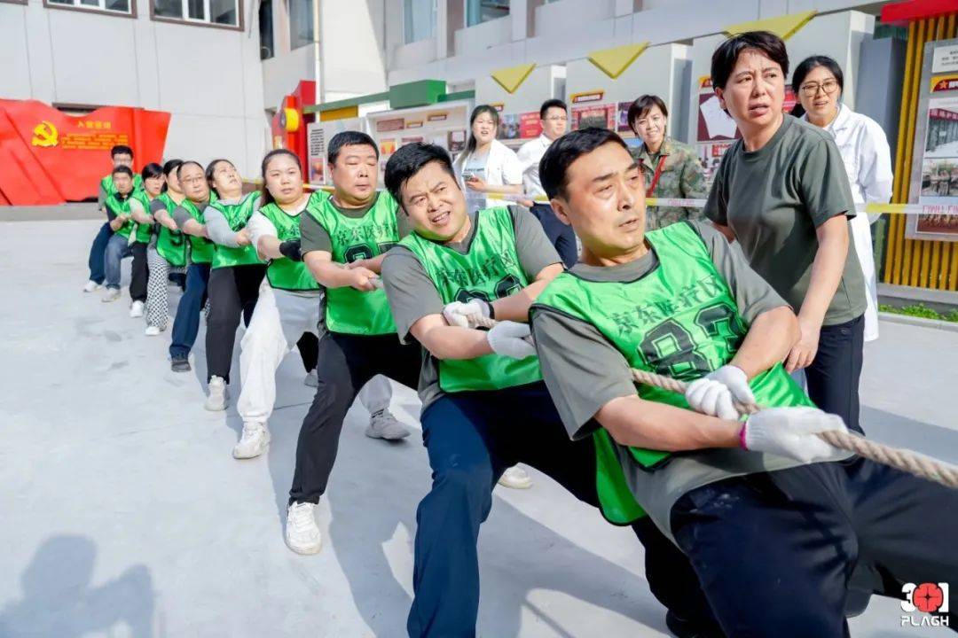 体育精神激励群众，传递正能量