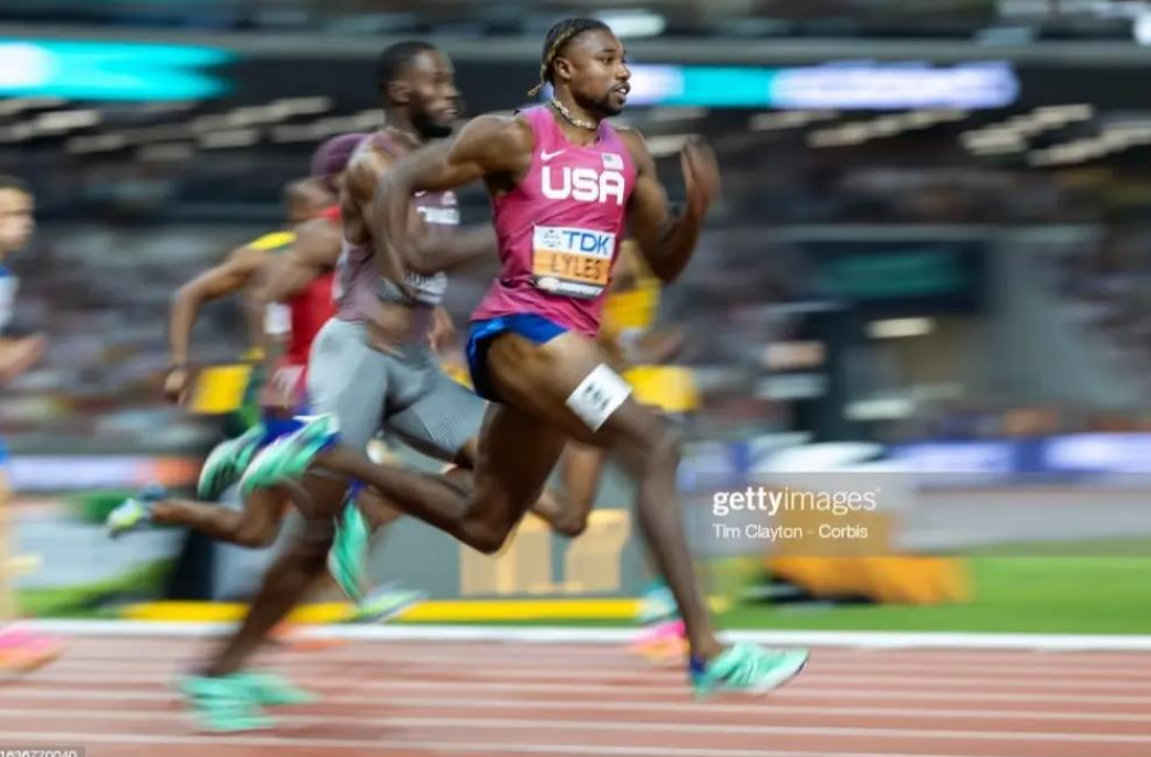 美国队在比赛中表现出奇迹般的实力 美国队在比赛中表现出奇迹般的实力