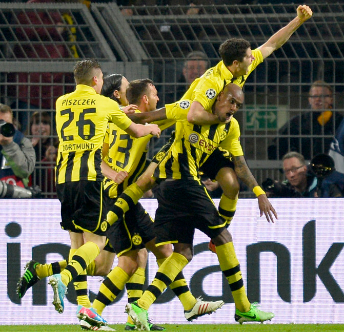 关于莱比锡红牛逆转韩国,埃尔林三分雨点燃全场的信息 关于莱比锡红牛逆转韩国,埃尔林三分雨点燃全场的信息